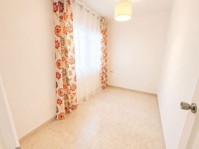 Apartamento de 3 habitaciones en Fuengirola en venta - 200.000 € (Ref: 9974022)