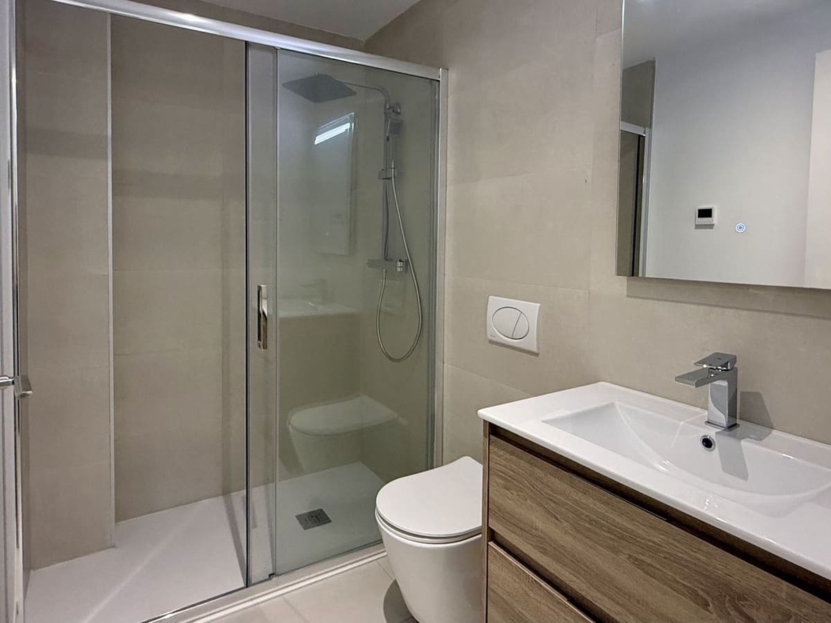 3 sypialnia Apartament na sprzedaż w Fuengirola z basenem - 495 000 € (Ref: 9974024)