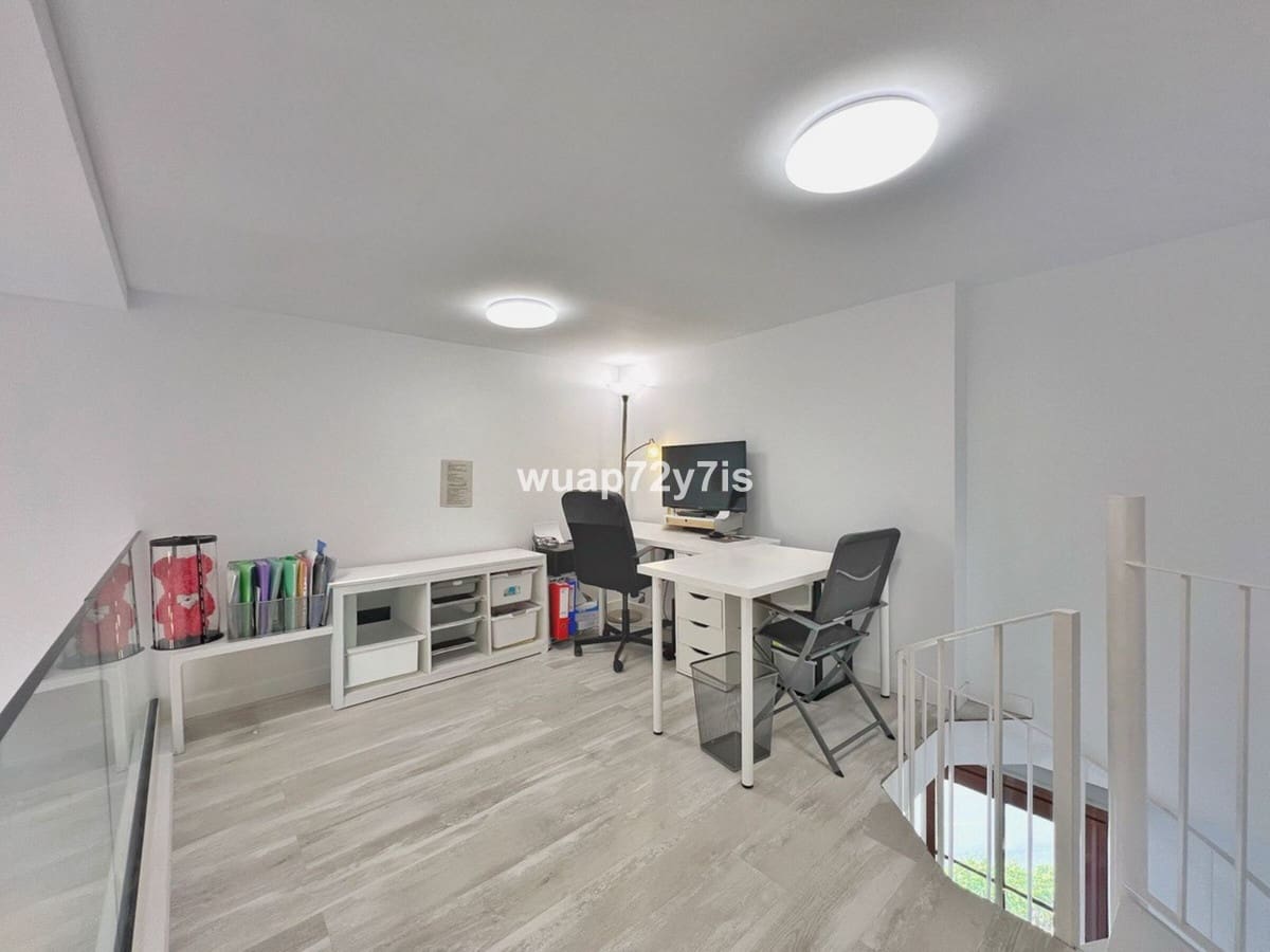 2 sovrum Lägenhet till salu i Benahavis med pool - 499 000 € (Ref: 9974026)