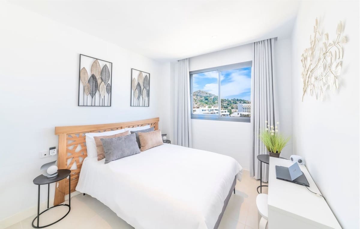 2 slaapkamer Appartement te koop in Fuengirola met zwembad - € 560.000 (Ref: 9974028)