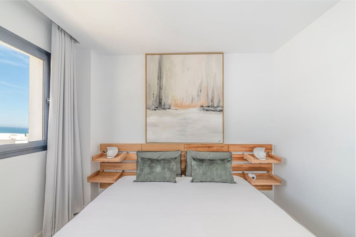 2 slaapkamer Appartement te koop in Fuengirola met zwembad - € 560.000 (Ref: 9974028)