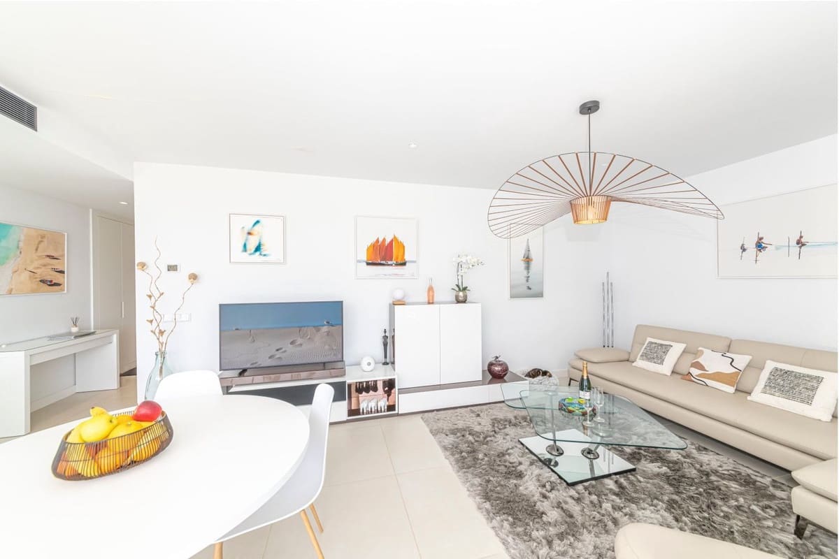 2 slaapkamer Appartement te koop in Fuengirola met zwembad - € 560.000 (Ref: 9974028)