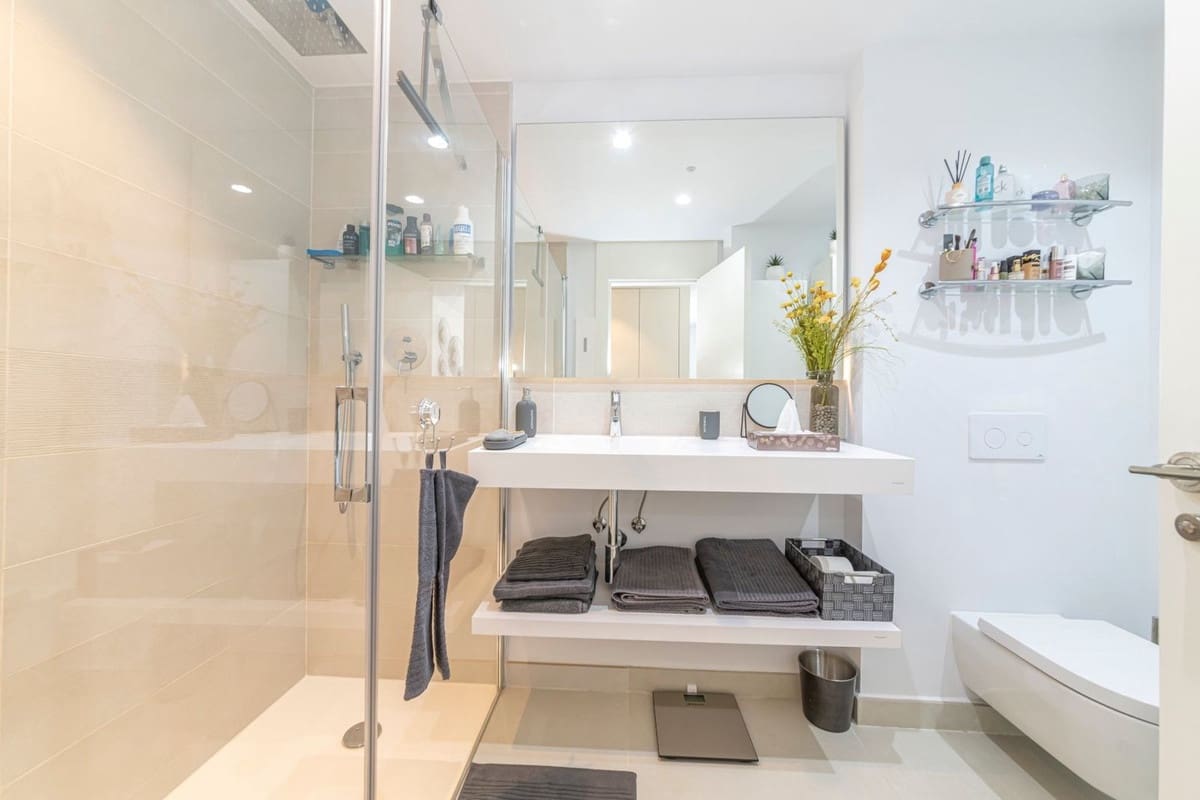 2 slaapkamer Appartement te koop in Fuengirola met zwembad - € 560.000 (Ref: 9974028)