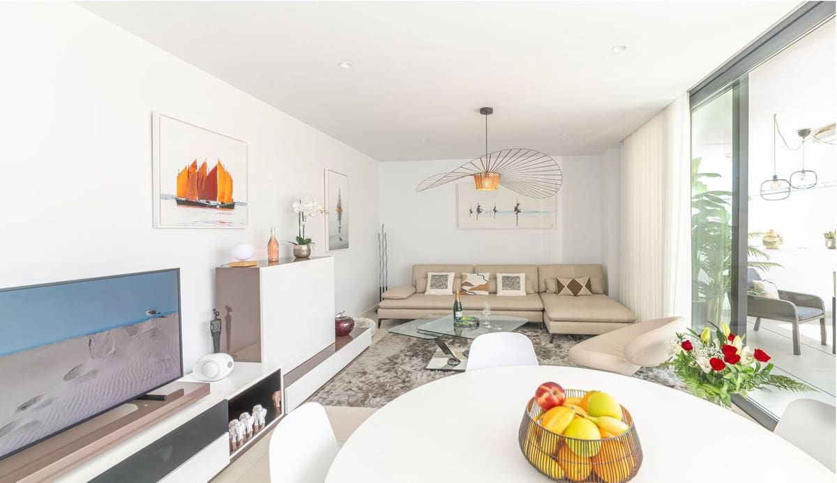 2 slaapkamer Appartement te koop in Fuengirola met zwembad - € 560.000 (Ref: 9974028)