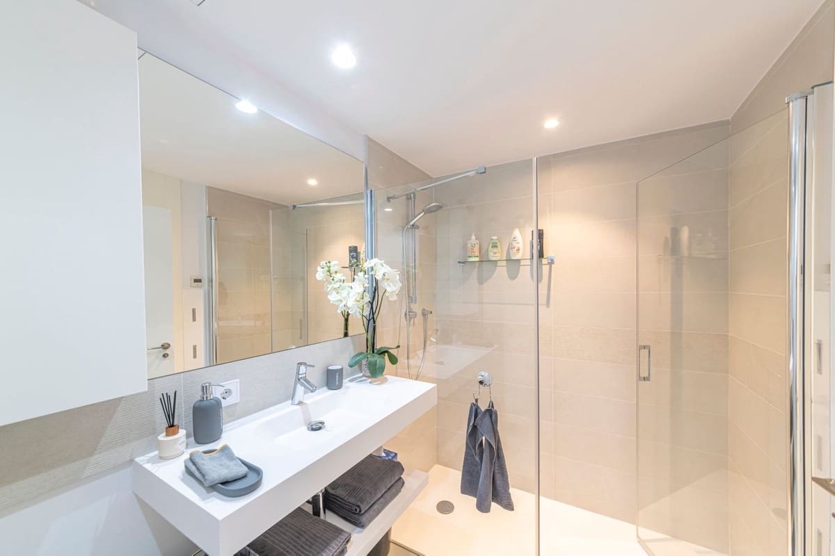 2 slaapkamer Appartement te koop in Fuengirola met zwembad - € 560.000 (Ref: 9974028)