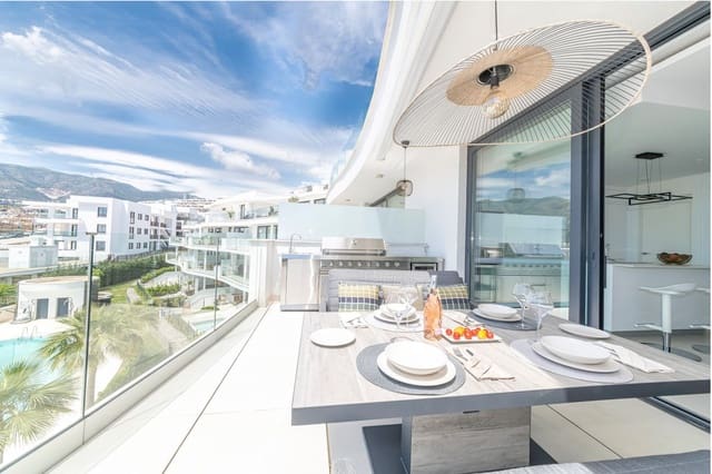 2 slaapkamer Appartement te koop in Fuengirola met zwembad - € 560.000 (Ref: 9974028)