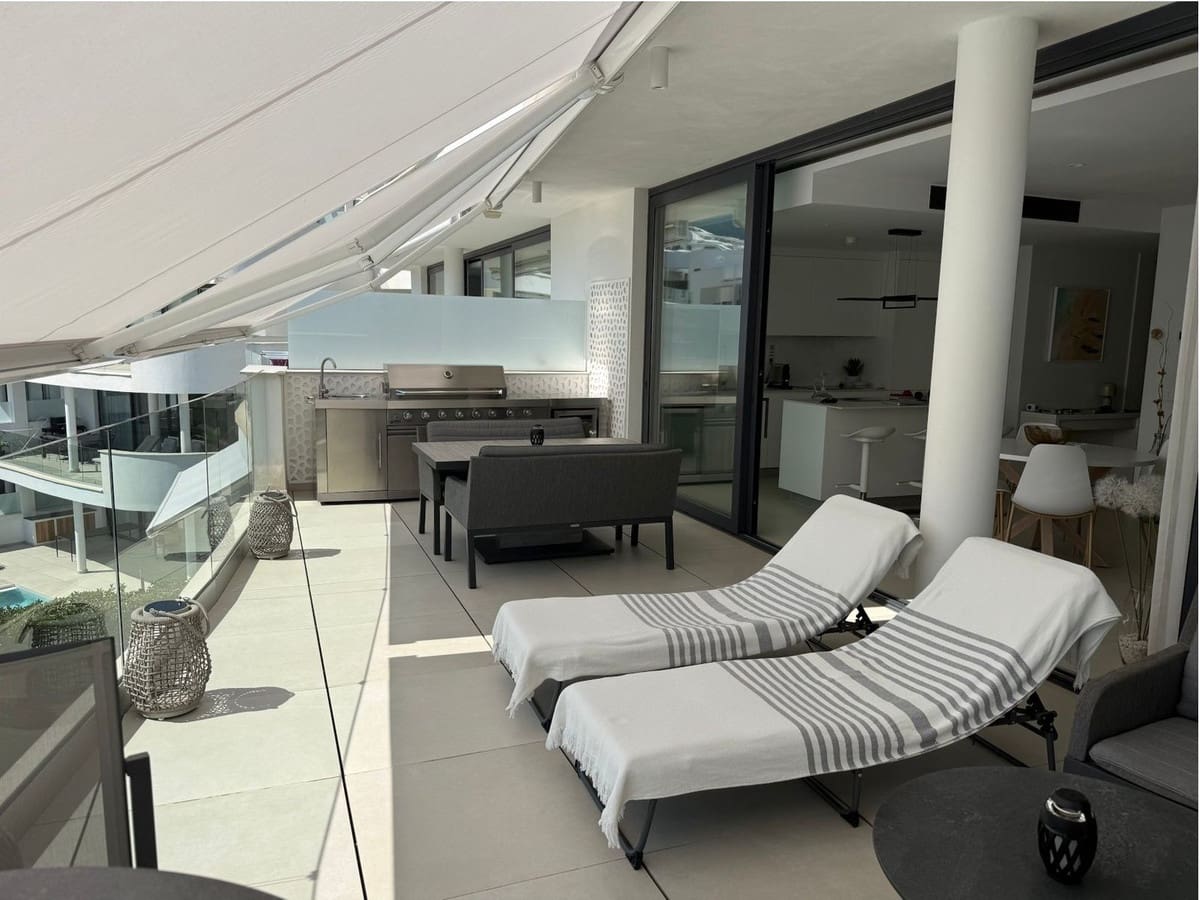 2 slaapkamer Appartement te koop in Fuengirola met zwembad - € 560.000 (Ref: 9974028)