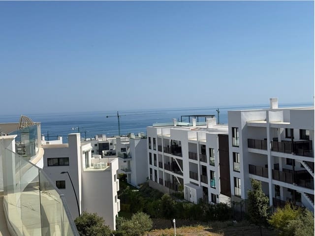 2 slaapkamer Appartement te koop in Fuengirola met zwembad - € 560.000 (Ref: 9974028)