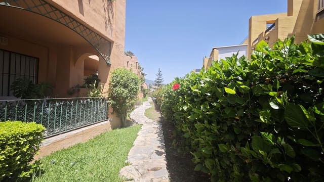 2 soveværelse Lejlighed til salg i Guadalmina Alta, Marbella med swimmingpool - € 440.000 (Ref: 9974029)