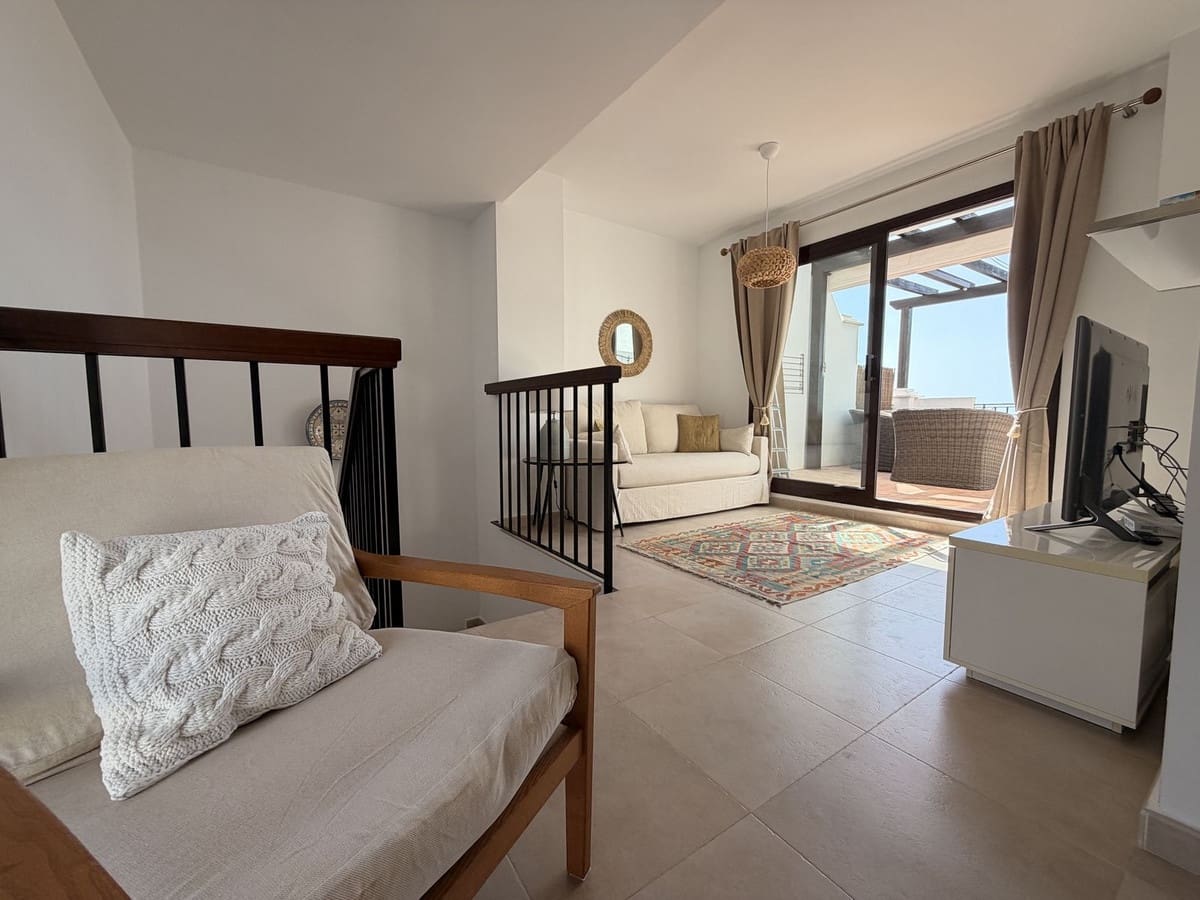 Apartamento de 2 habitaciones en Los Monteros en venta con piscina garaje - 569.000 € (Ref: 9974030)