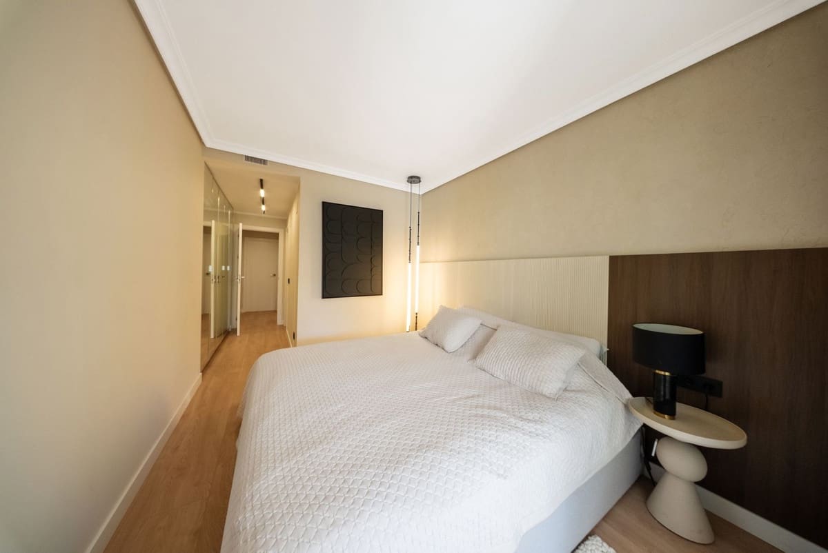 2 soverom Leilighet til salgs i New Golden Mile med svømmebasseng - € 555 000 (Ref: 9974035)