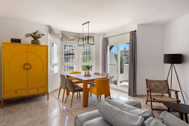 2 soverom Leilighet til salgs i Nueva Andalucia, Marbella med svømmebasseng - € 519 000 (Ref: 9974037)