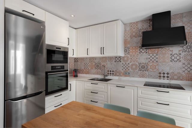 2 soverom Leilighet til salgs i Nueva Andalucia, Marbella med svømmebasseng - € 519 000 (Ref: 9974037)