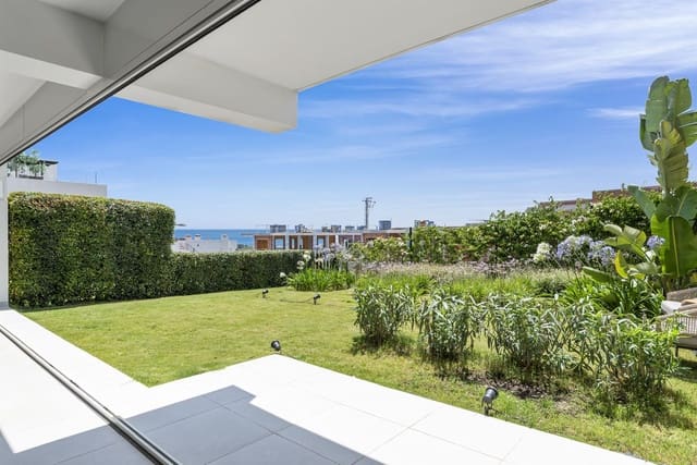 2 soveværelse Lejlighed til salg i Estepona Golf, Estepona med swimmingpool garage - € 495.000 (Ref: 9974038)