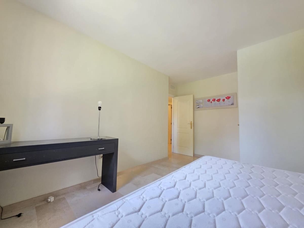 3 soverom Leilighet til salgs i Elviria med svømmebasseng garasje - € 499 000 (Ref: 9974039)