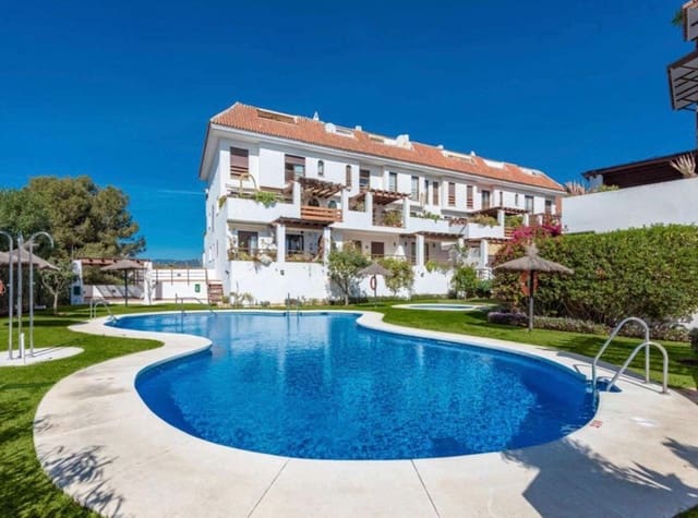 Apartamento de 2 habitaciones en Marbella en venta con piscina garaje - 529.000 € (Ref: 9974045)