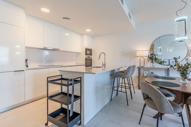2 sovrum Lägenhet till salu i Estepona med pool garage - 549 000 € (Ref: 9974046)