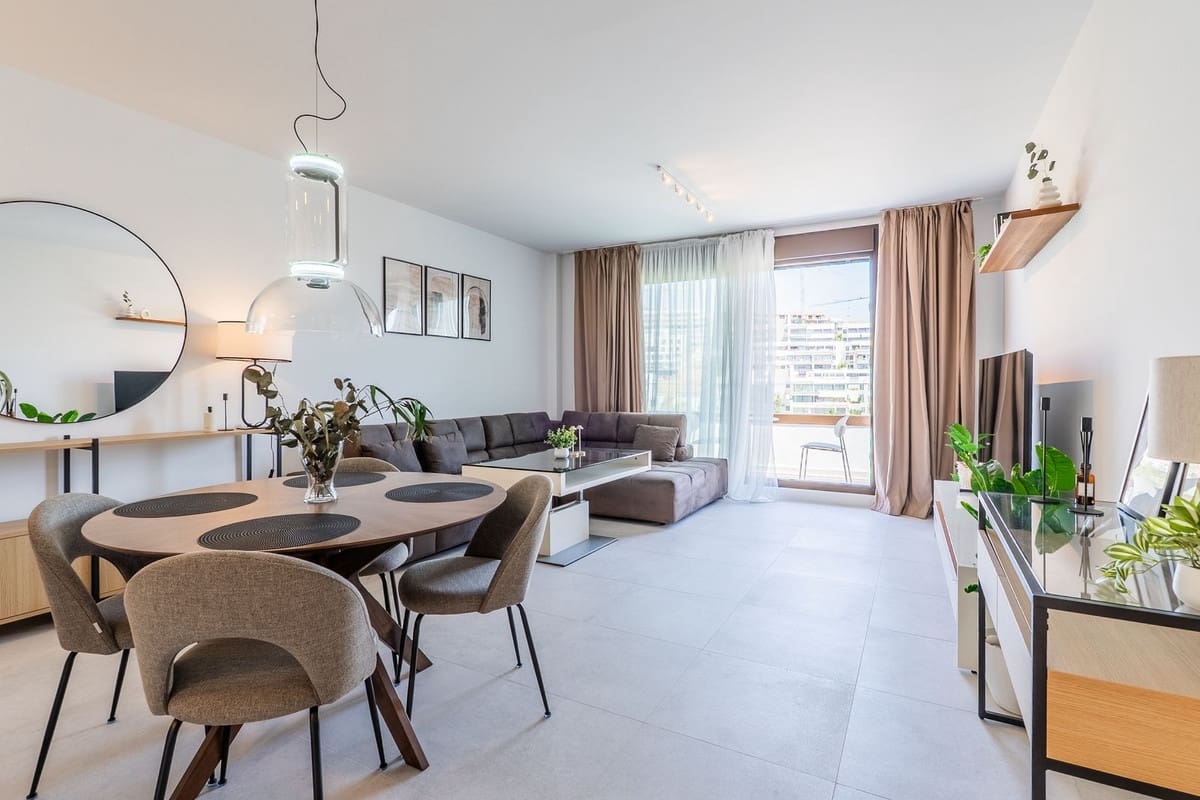 2 sovrum Lägenhet till salu i Estepona med pool garage - 549 000 € (Ref: 9974046)