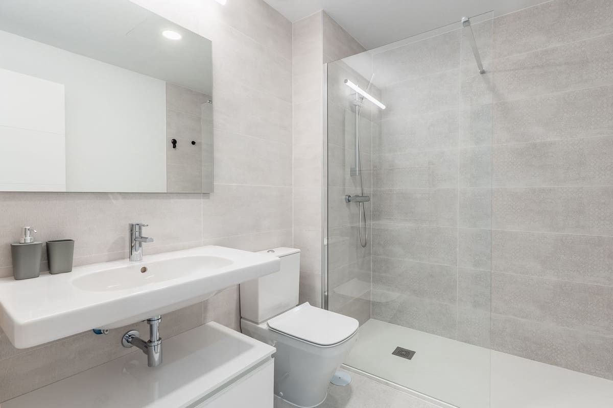 2 sovrum Lägenhet till salu i Estepona med pool garage - 549 000 € (Ref: 9974046)