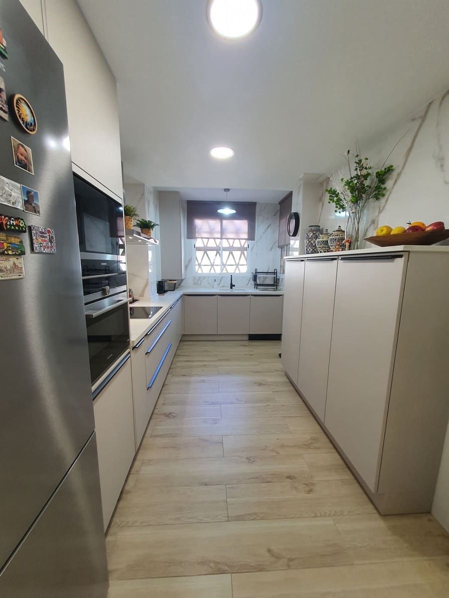 3 Zimmer Apartment zu verkaufen in La Cala Hills mit Pool - 570.000 € (Ref: 9974048)