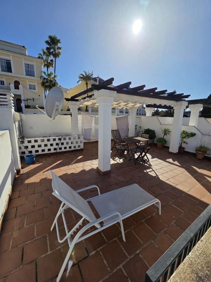 Apartamento de 2 habitaciones en Nueva Andalucia en venta con piscina - 500.000 € (Ref: 9974049)