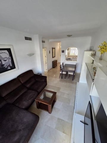 Apartamento de 2 habitaciones en Nueva Andalucia, Marbella en venta con piscina - 500.000 € (Ref: 9974049)