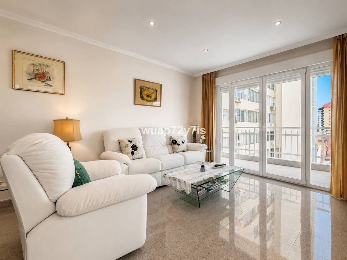 2 slaapkamer Appartement te koop in Fuengirola - € 499.500 (Ref: 9974050)