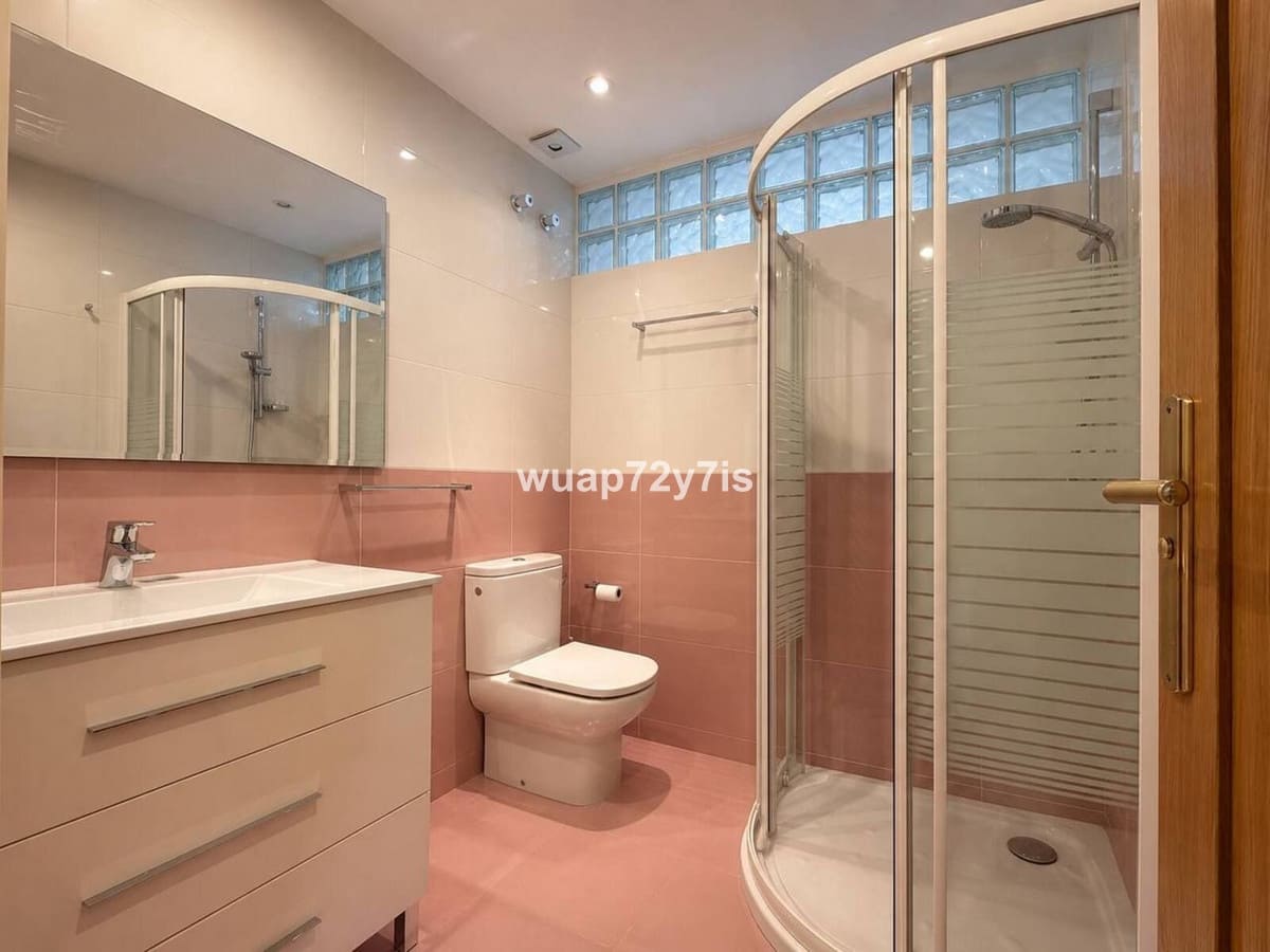 2 slaapkamer Appartement te koop in Fuengirola - € 499.500 (Ref: 9974050)