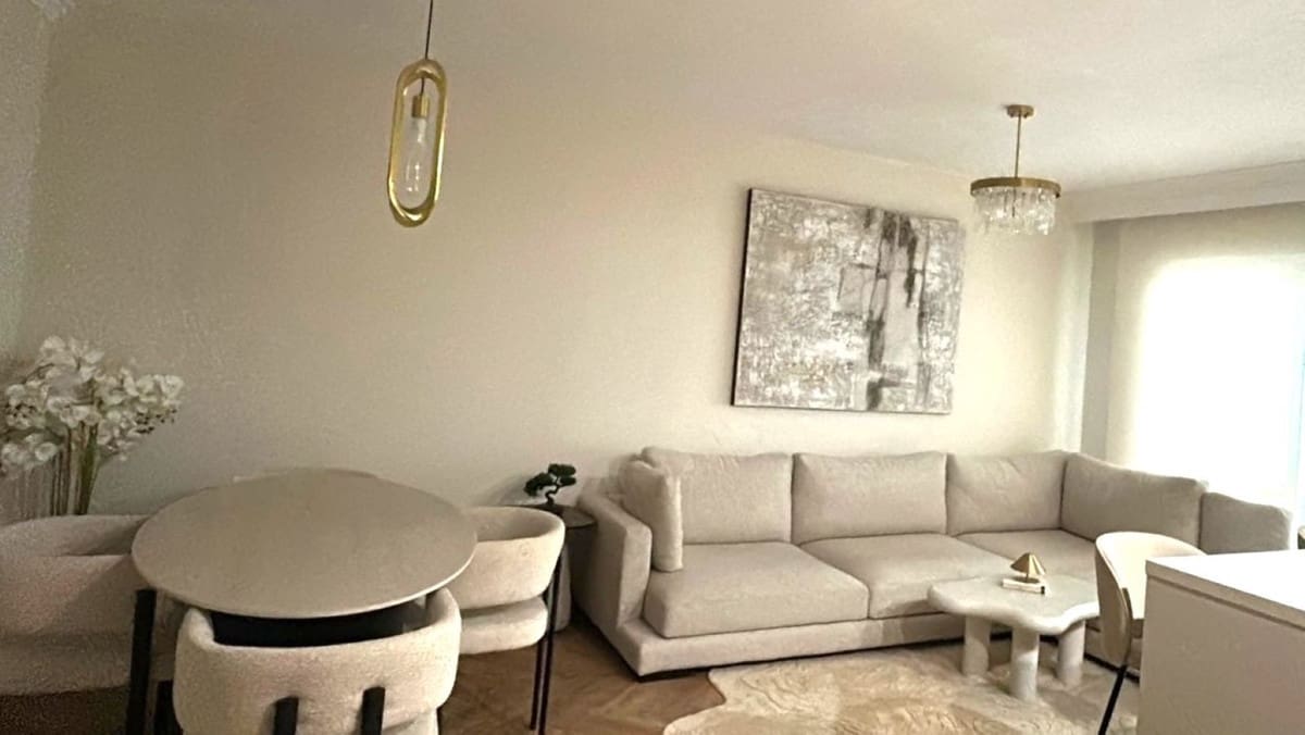 2 soverom Leilighet til salgs i Nueva Andalucia med svømmebasseng - € 520 000 (Ref: 9974052)