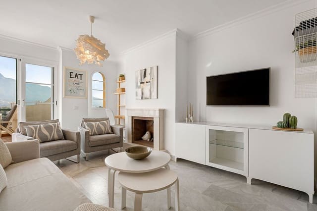 2 soverom Leilighet til salgs i Nueva Andalucia, Marbella med svømmebasseng garasje - € 549 000 (Ref: 9974053)