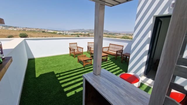 3 sypialnia Dom na sprzedaż w Alhaurín de la Torre z basenem garażem - 547 000 € (Ref: 9974054)