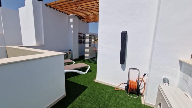 3 sypialnia Dom na sprzedaż w Alhaurín de la Torre z basenem garażem - 547 000 € (Ref: 9974054)