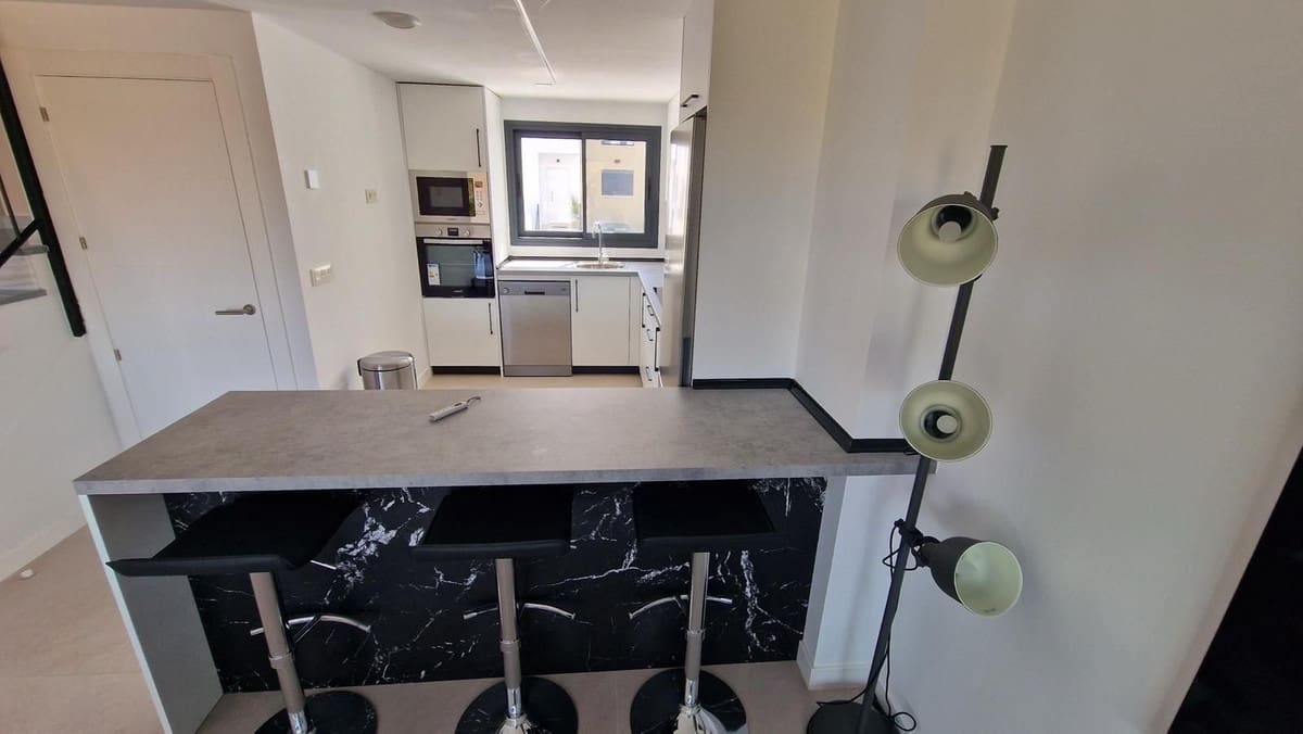 3 bedroom Townhouse for sale in Alhaurin de la Torre with pool garage - € 547,000 (Ref: 9974054)