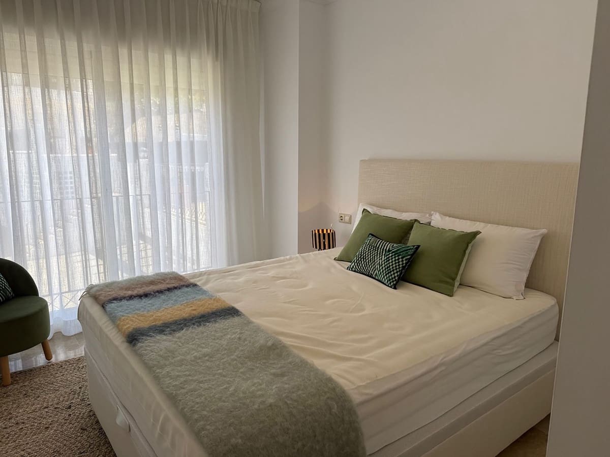 3 soverom Leilighet til salgs i La Mairena med svømmebasseng garasje - € 499 000 (Ref: 9974055)