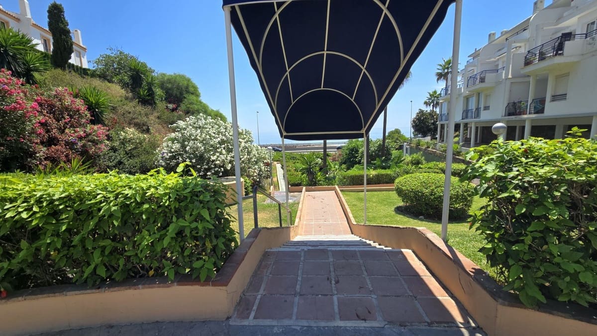 3 soveværelse Byhus til salg i Mijas Costa - € 550.000 (Ref: 9974058)