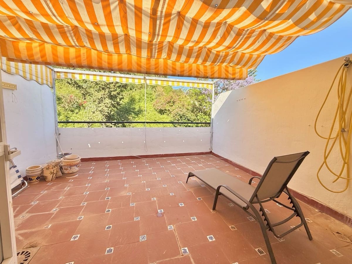 3 bedroom Townhouse for sale in Mijas Costa with pool garage - € 559,000 (Ref: 9974059)