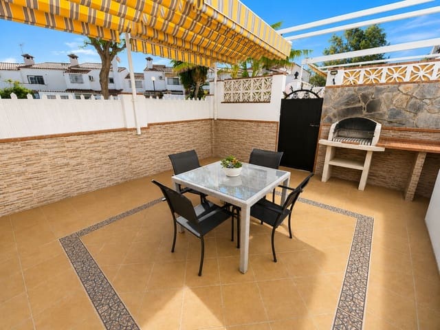 3 soveværelse Byhus til salg i Alhaurín de la Torre med swimmingpool garage - € 501.000 (Ref: 9974060)
