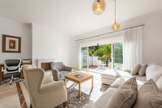 2 slaapkamer Appartement te koop in Benahavís met zwembad - € 549.000 (Ref: 9974061)