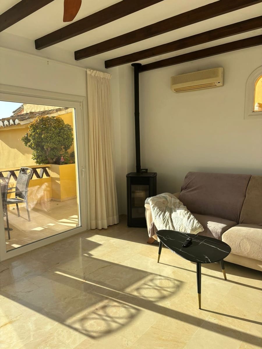 3 bedroom Townhouse for sale in Calahonda with pool - € 568,000 (Ref: 9974062)