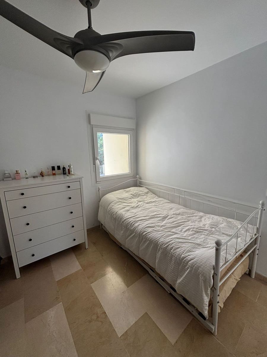 3 bedroom Townhouse for sale in Calahonda with pool - € 568,000 (Ref: 9974062)