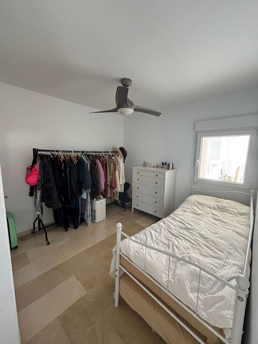 3 bedroom Townhouse for sale in Calahonda with pool - € 568,000 (Ref: 9974062)