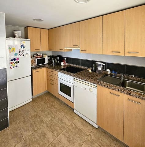 2 quarto Apartamento para venda em Estepona com garagem - 509 000 € (Ref: 9974068)