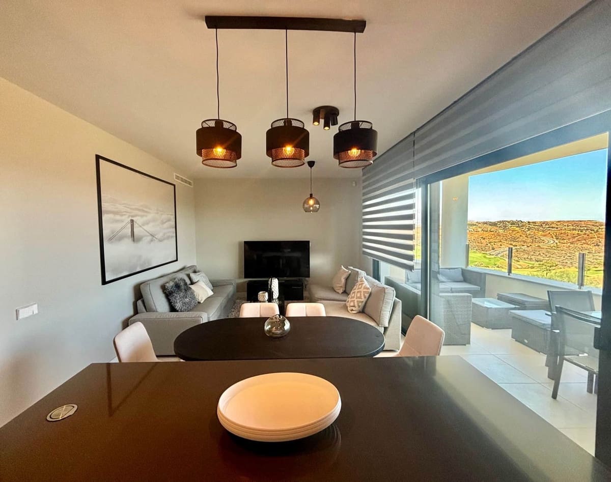3 soveværelse Lejlighed til salg i La Cala de Mijas med swimmingpool garage - € 499.000 (Ref: 9974071)