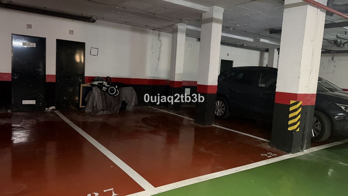 2 makuuhuone Huoneisto myytävänä paikassa Benahavis mukana uima-altaan 
autotalli - 526 000 € (Ref: 9974073)