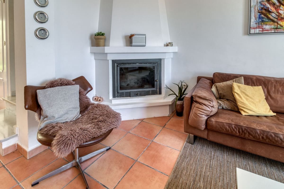 3 Zimmer Doppelhaus zu verkaufen in Mijas mit Pool - 495.000 € (Ref: 9974074)