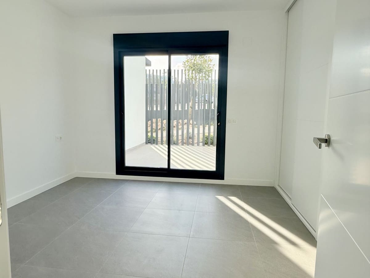 2 bedroom Apartment for sale in El Faro with pool - € 510,000 (Ref: 9974075)