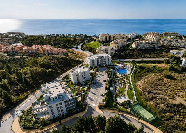2 sypialnia Apartament na sprzedaż w El Faro, Mijas z basenem - 510 000 € (Ref: 9974075)