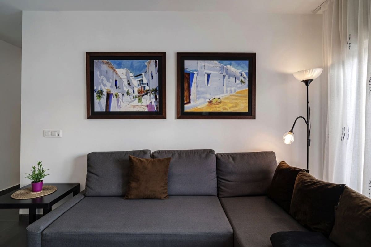 Apartamento de 4 habitaciones en Marbella en venta con piscina - 557.000 € (Ref: 9974077)