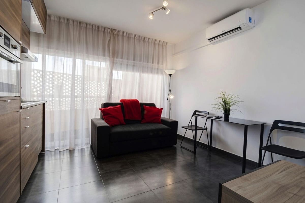 Apartamento de 4 habitaciones en Marbella en venta con piscina - 557.000 € (Ref: 9974077)