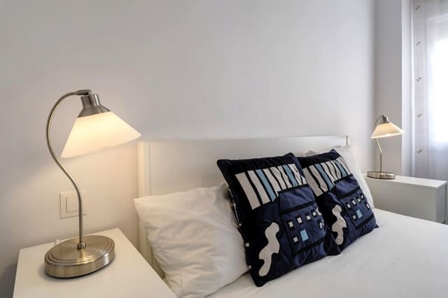 Apartamento de 4 habitaciones en Marbella en venta con piscina - 557.000 € (Ref: 9974077)